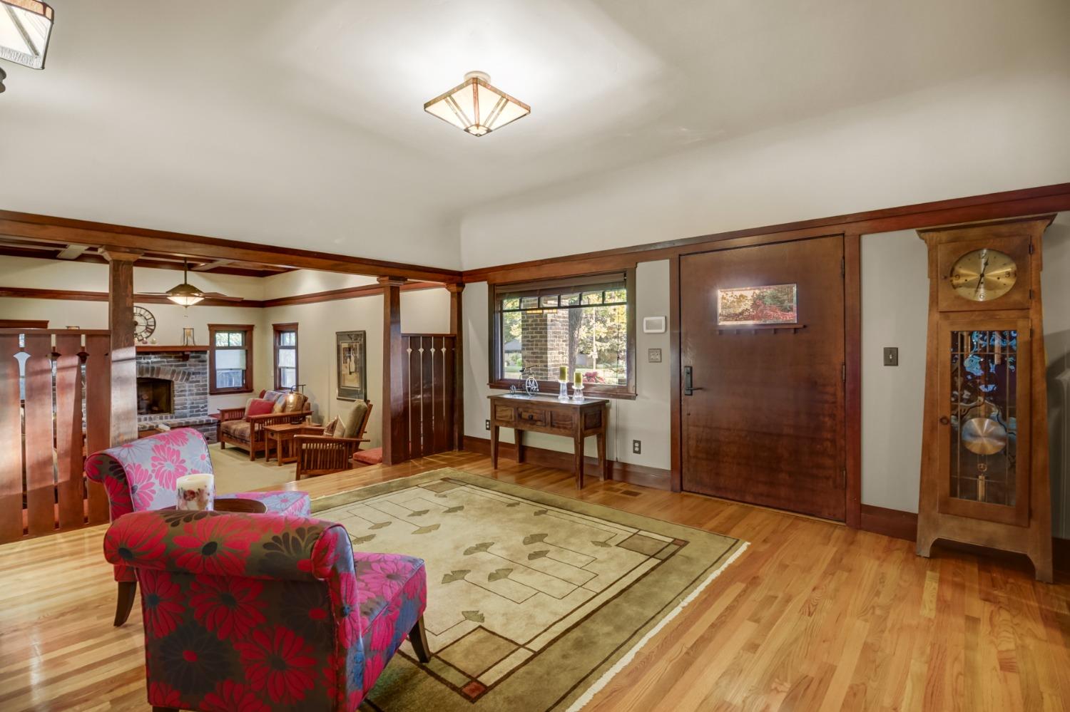 Detail Gallery Image 11 of 73 For 3232 Norris Ave, Sacramento,  CA 95821 - 4 Beds | 3 Baths
