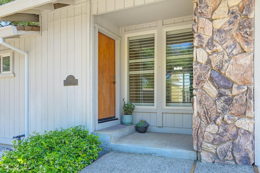 Detail Gallery Image 39 of 65 For 7600 Woodland Ln, Fair Oaks,  CA 95628 - 5 Beds | 3 Baths