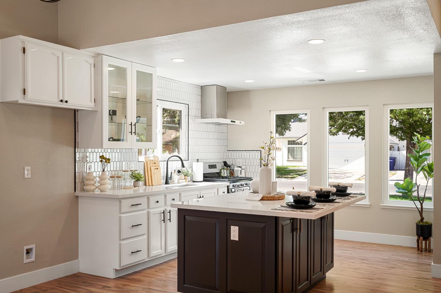 Detail Gallery Image 9 of 39 For 404 Kirbys Mill Dr, Modesto,  CA 95358 - 3 Beds | 2 Baths