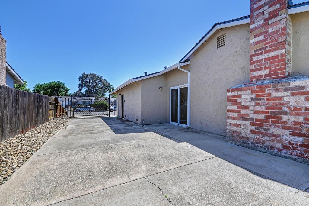 Detail Gallery Image 34 of 35 For 105 Brock Dr, Wheatland,  CA 95692 - 2 Beds | 2 Baths