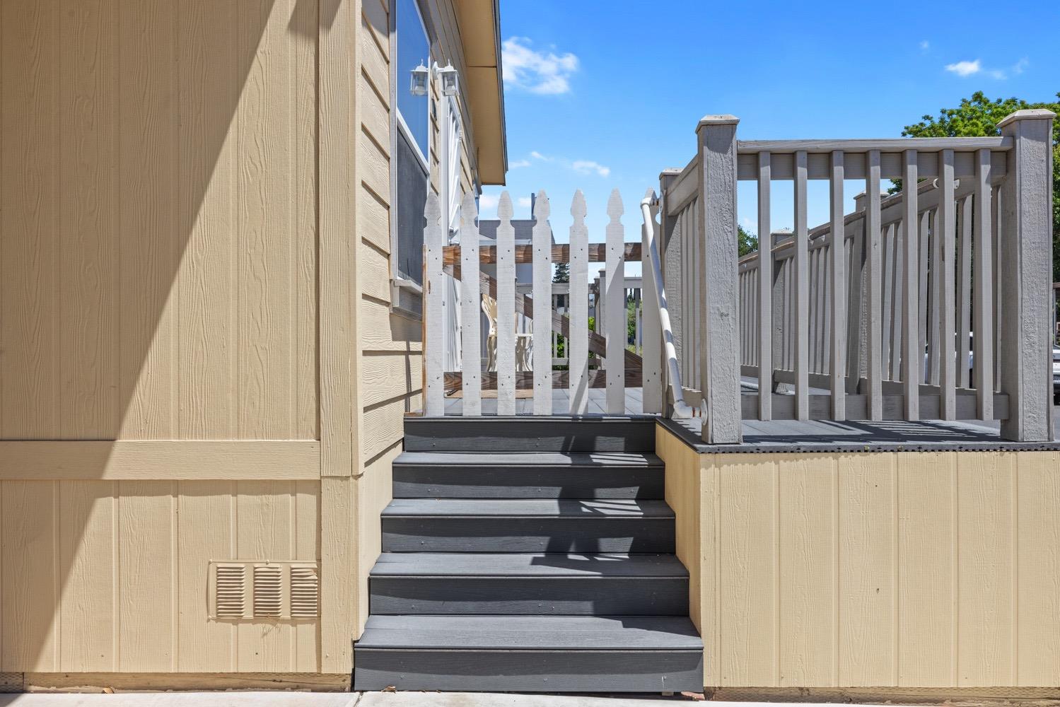 Detail Gallery Image 6 of 32 For 900 Old Stockton Rd 104, Oakdale,  CA 95361 - 3 Beds | 2 Baths