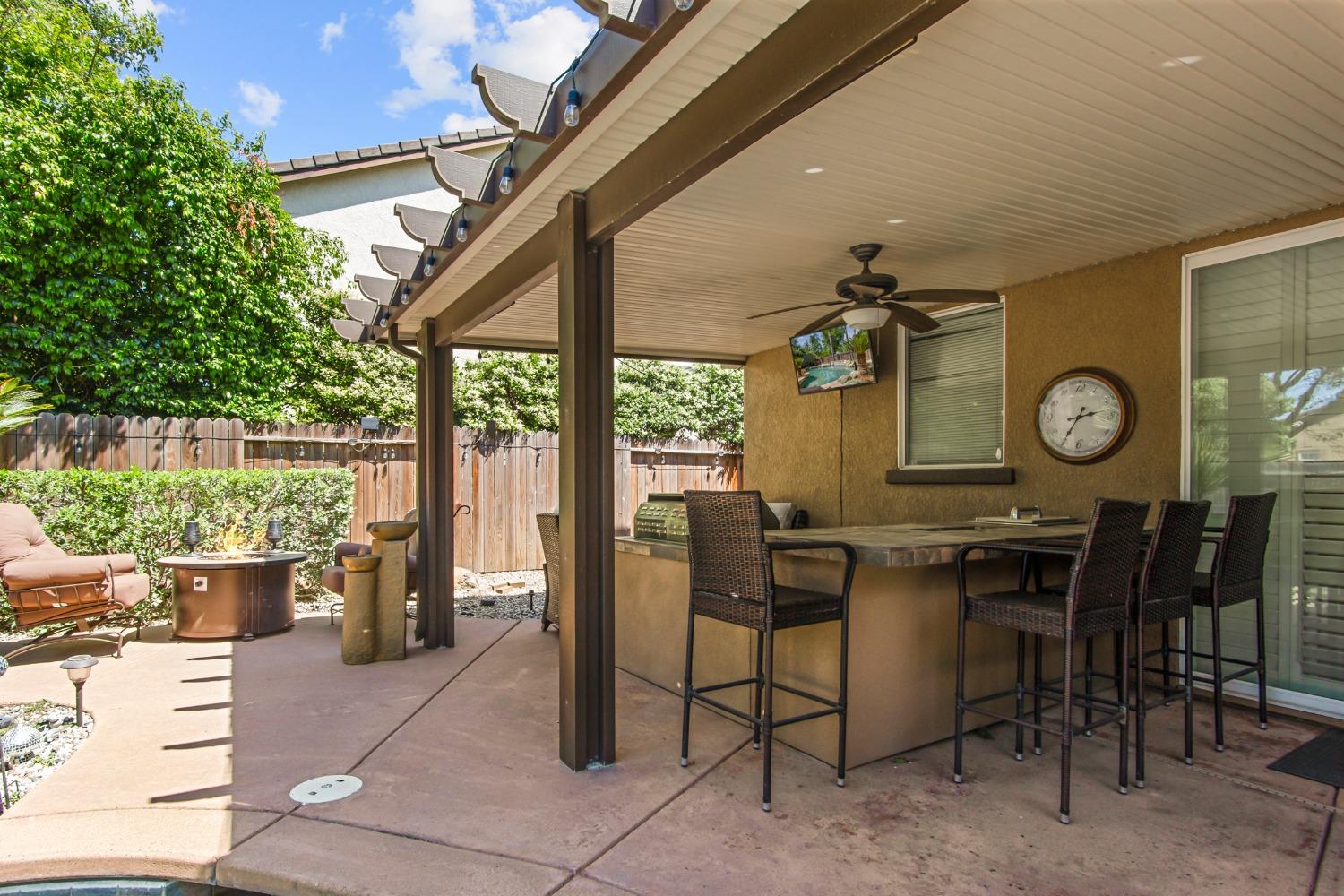 Detail Gallery Image 46 of 47 For 2566 Parkcrest Way, Roseville,  CA 95747 - 3 Beds | 2/1 Baths