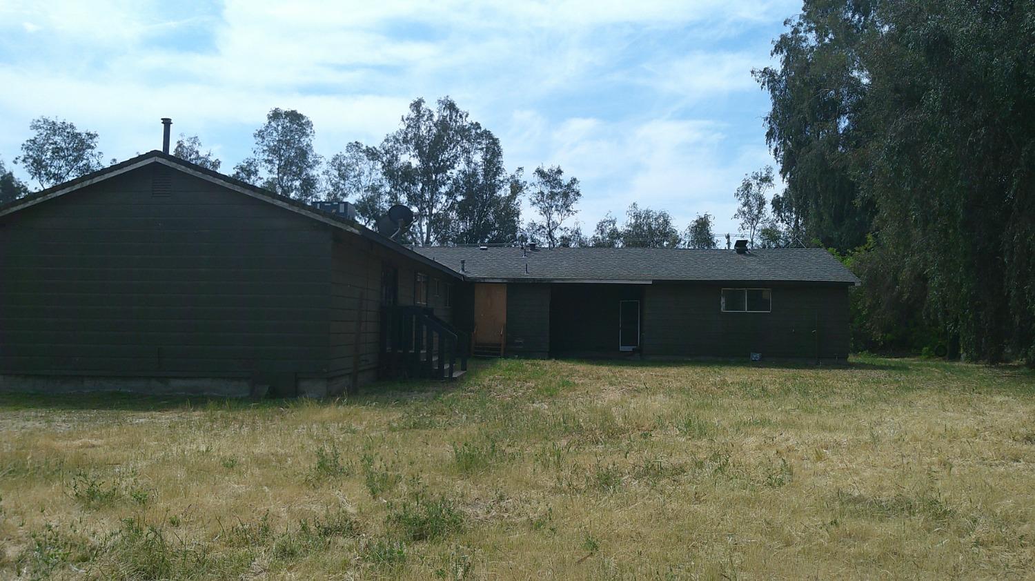 Detail Gallery Image 30 of 34 For 23634 August Ave, Hilmar,  CA 95324 - 4 Beds | 2/1 Baths