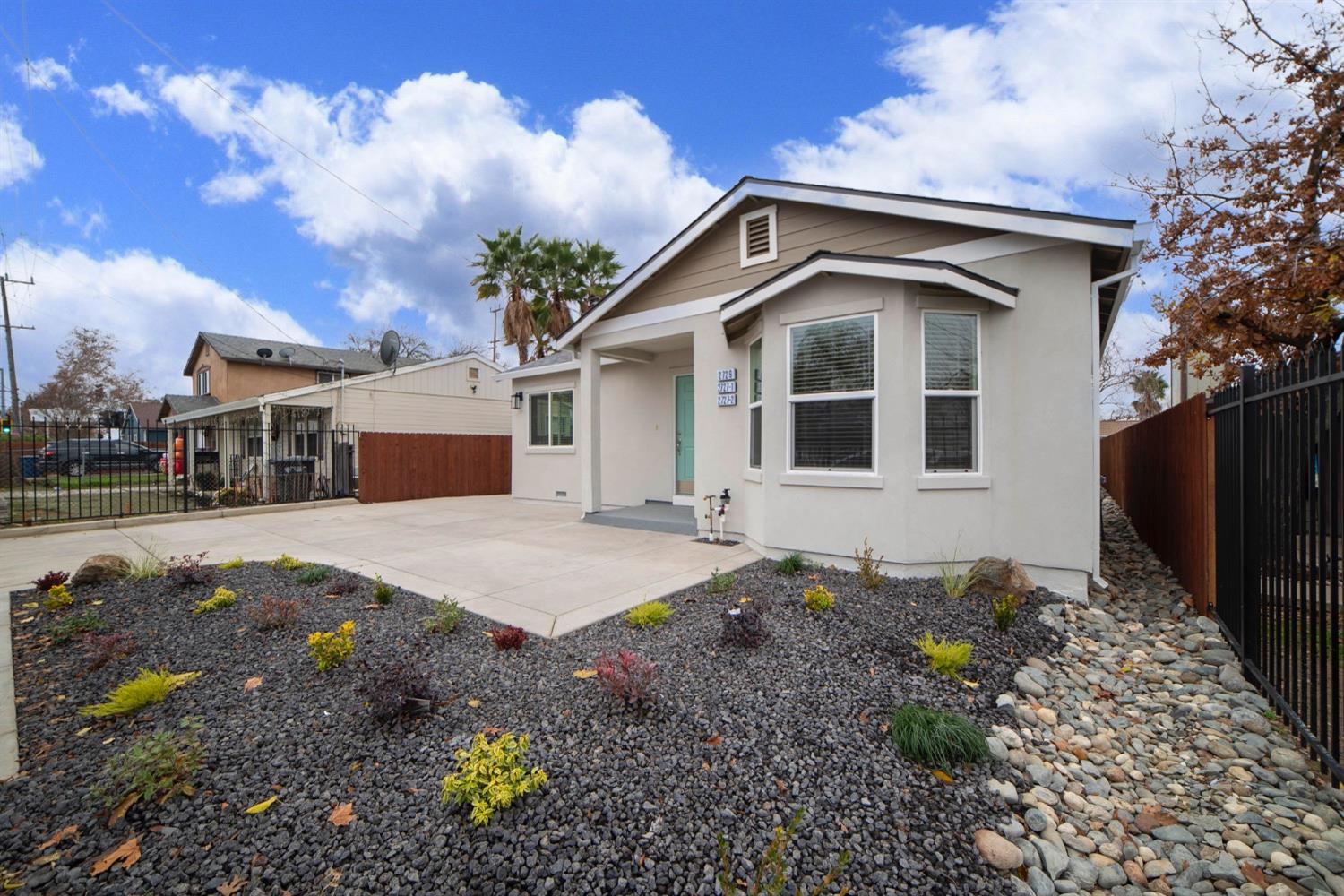 Detail Gallery Image 4 of 70 For 2729 Rio Linda Blvd, Sacramento,  CA 95815 - – Beds | – Baths