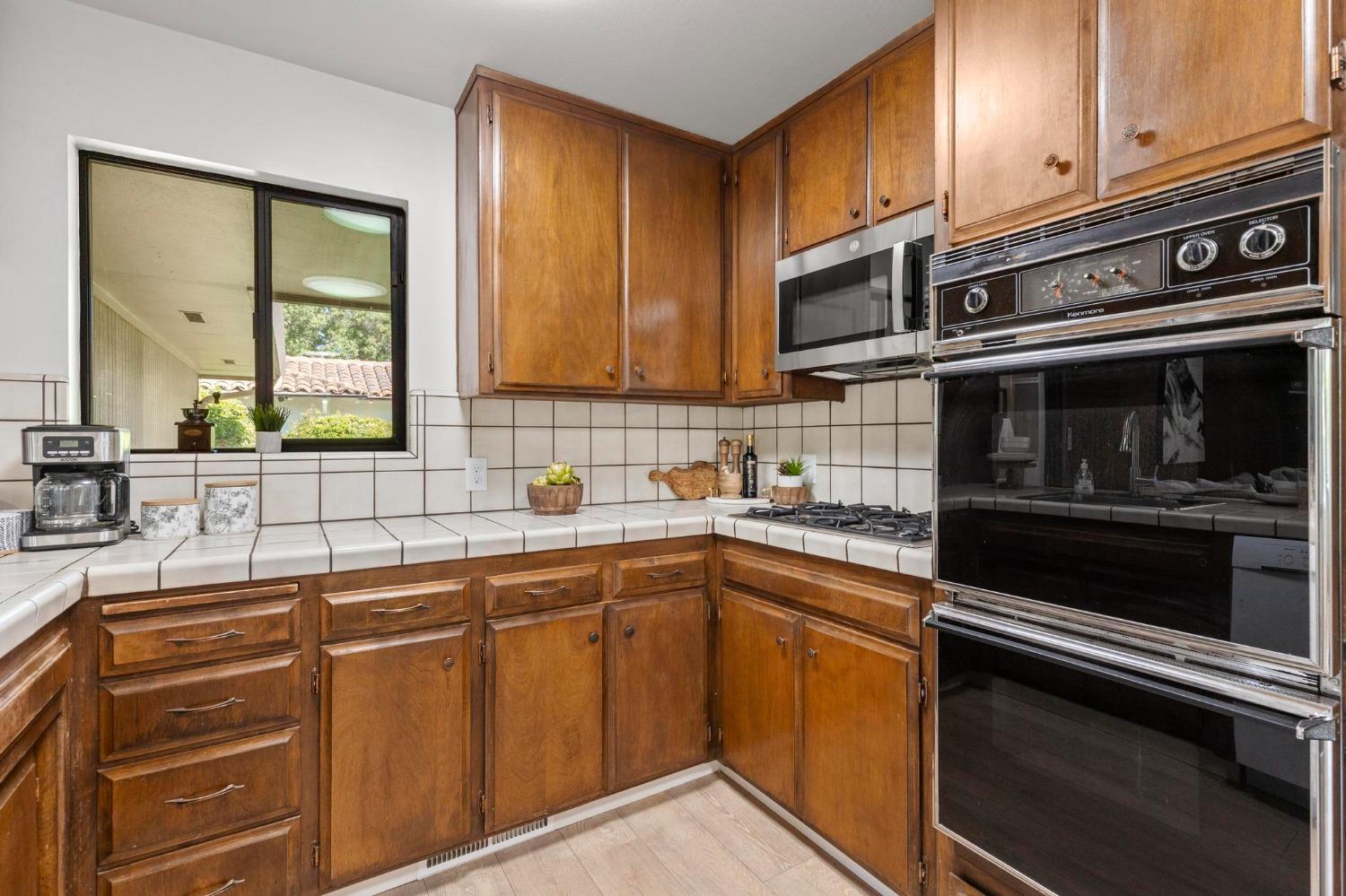 Detail Gallery Image 12 of 42 For 1056 Parkhill St, Colusa,  CA 95932 - 4 Beds | 2/1 Baths