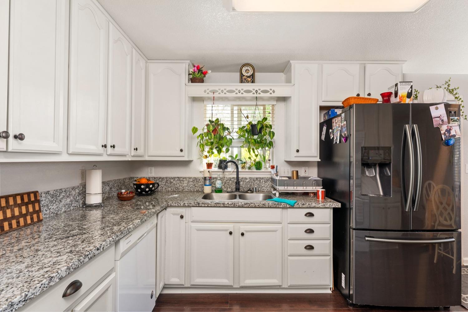 Detail Gallery Image 21 of 52 For 6353 La Cienega Dr, North Highlands,  CA 95660 - 3 Beds | 2 Baths
