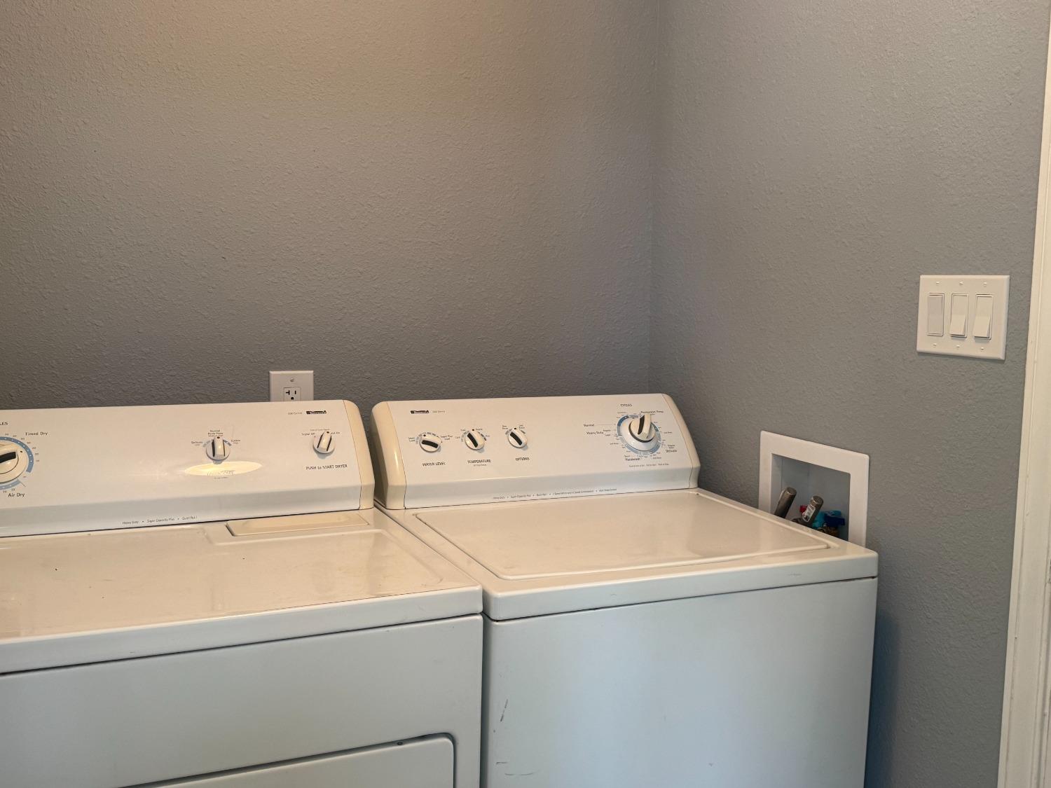 Detail Gallery Image 13 of 22 For 1243 4th St, Los Banos,  CA 93635 - 2 Beds | 1/1 Baths