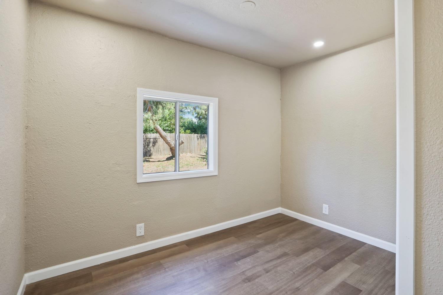 Detail Gallery Image 24 of 36 For 366 S Coolidge Ave, Stockton,  CA 95215 - 3 Beds | 1 Baths