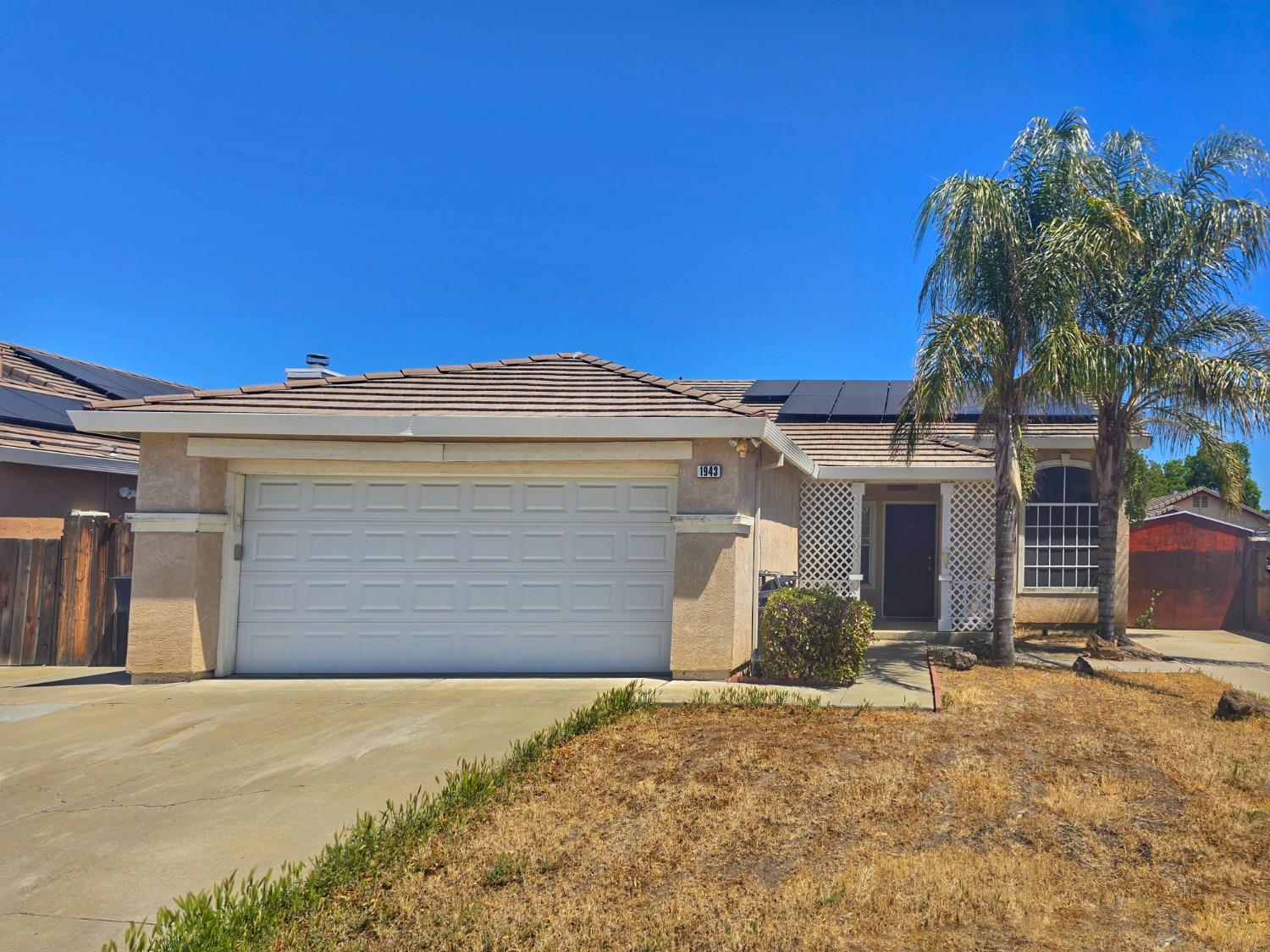 Detail Gallery Image 1 of 11 For 1943 Calafia Ct, Tracy,  CA 95376 - 3 Beds | 2 Baths