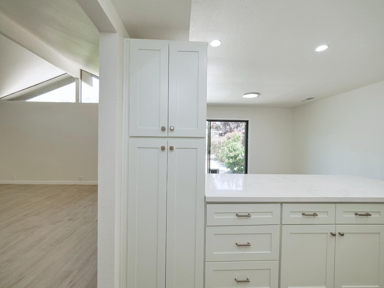 Detail Gallery Image 26 of 52 For 14 Blue Heron Ct, Sacramento,  CA 95833 - 2 Beds | 2 Baths