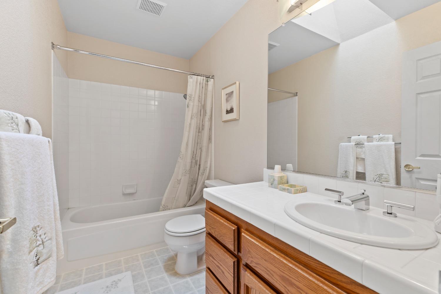 Detail Gallery Image 21 of 36 For 2954 Savanna Dr, Tracy,  CA 95377 - 3 Beds | 2/1 Baths