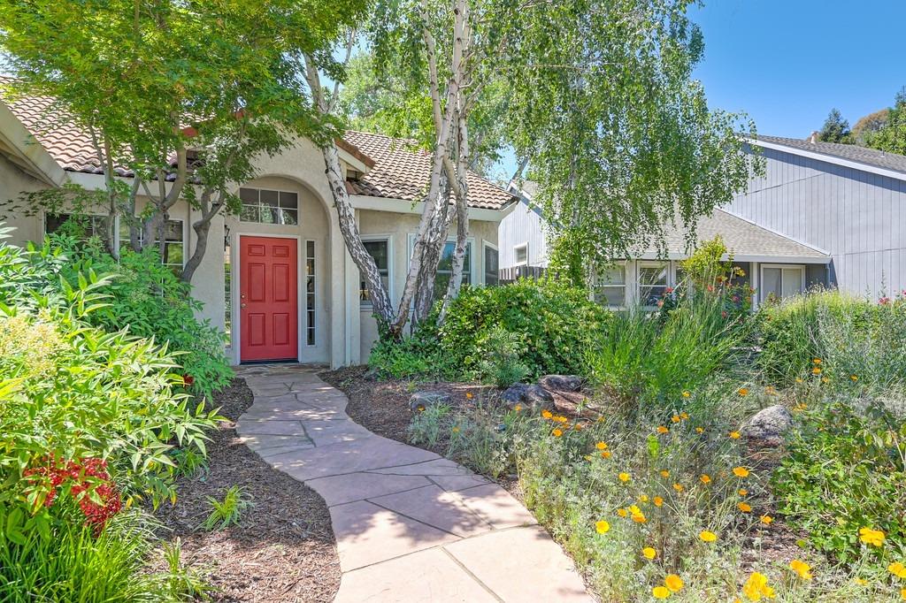 Concord Avenue, Davis, California image 2