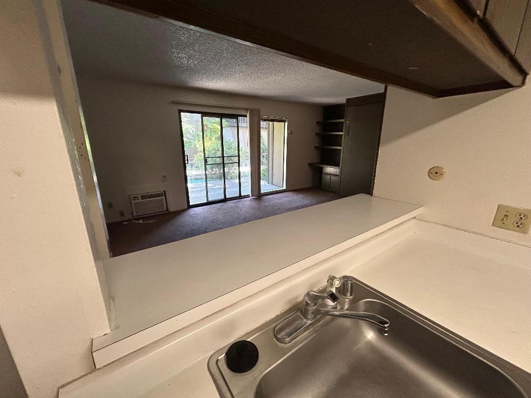 Detail Gallery Image 9 of 17 For 957 Fulton Ave #551,  Sacramento,  CA 95825 - 1 Beds | 1 Baths