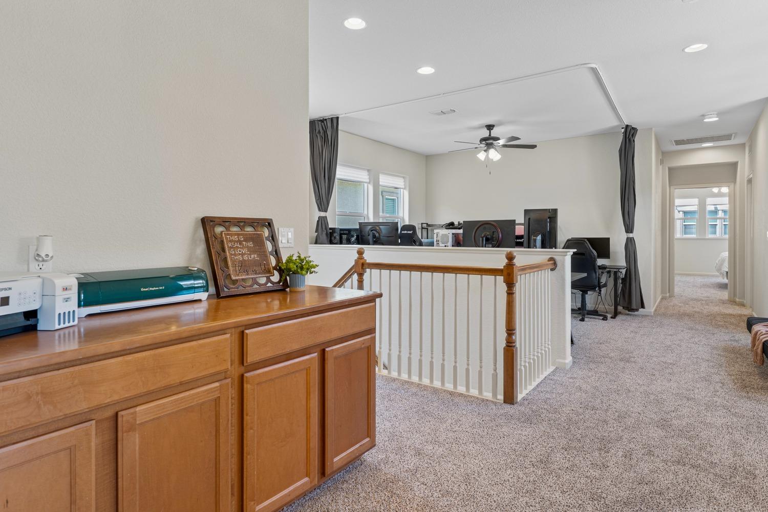 Detail Gallery Image 20 of 49 For 1869 Mammoth Way, Sacramento,  CA 95834 - 3 Beds | 3 Baths