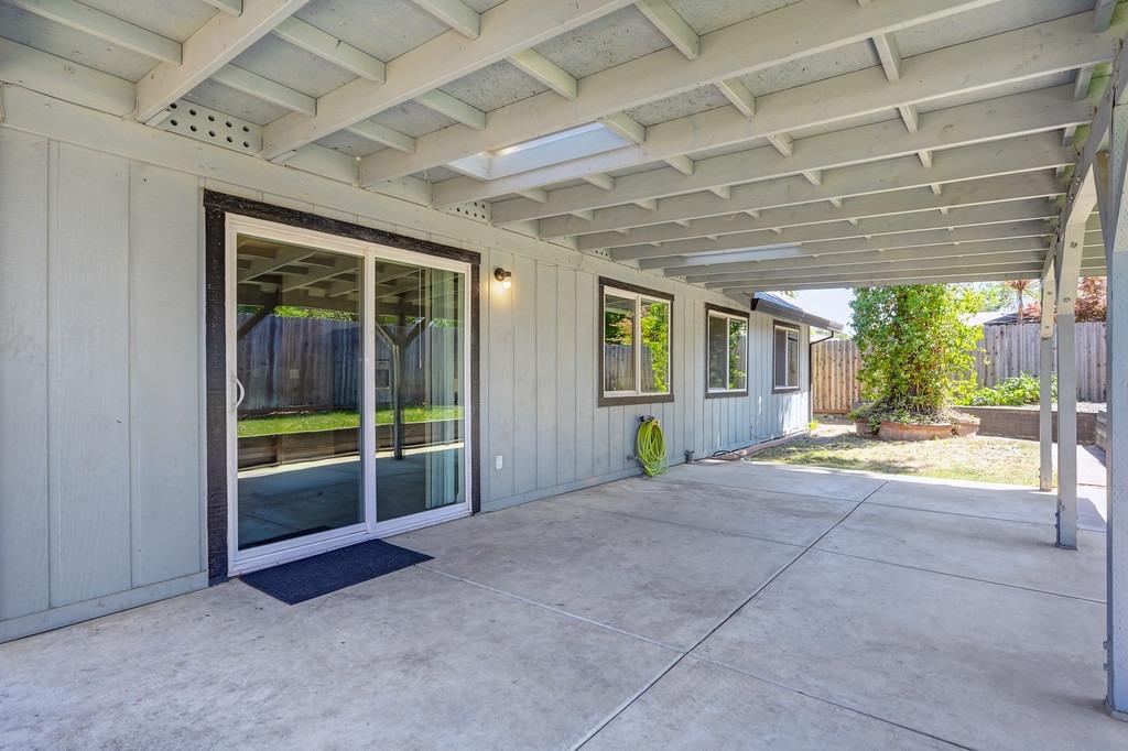 Detail Gallery Image 24 of 30 For 5801 Pecan Ave, Orangevale,  CA 95662 - 4 Beds | 2/1 Baths