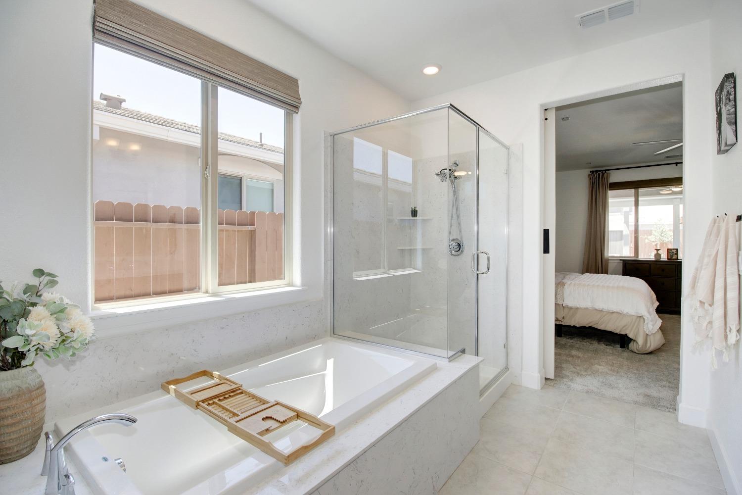 Detail Gallery Image 29 of 54 For 5480 Fandango Loop, Roseville,  CA 95747 - 4 Beds | 2/1 Baths