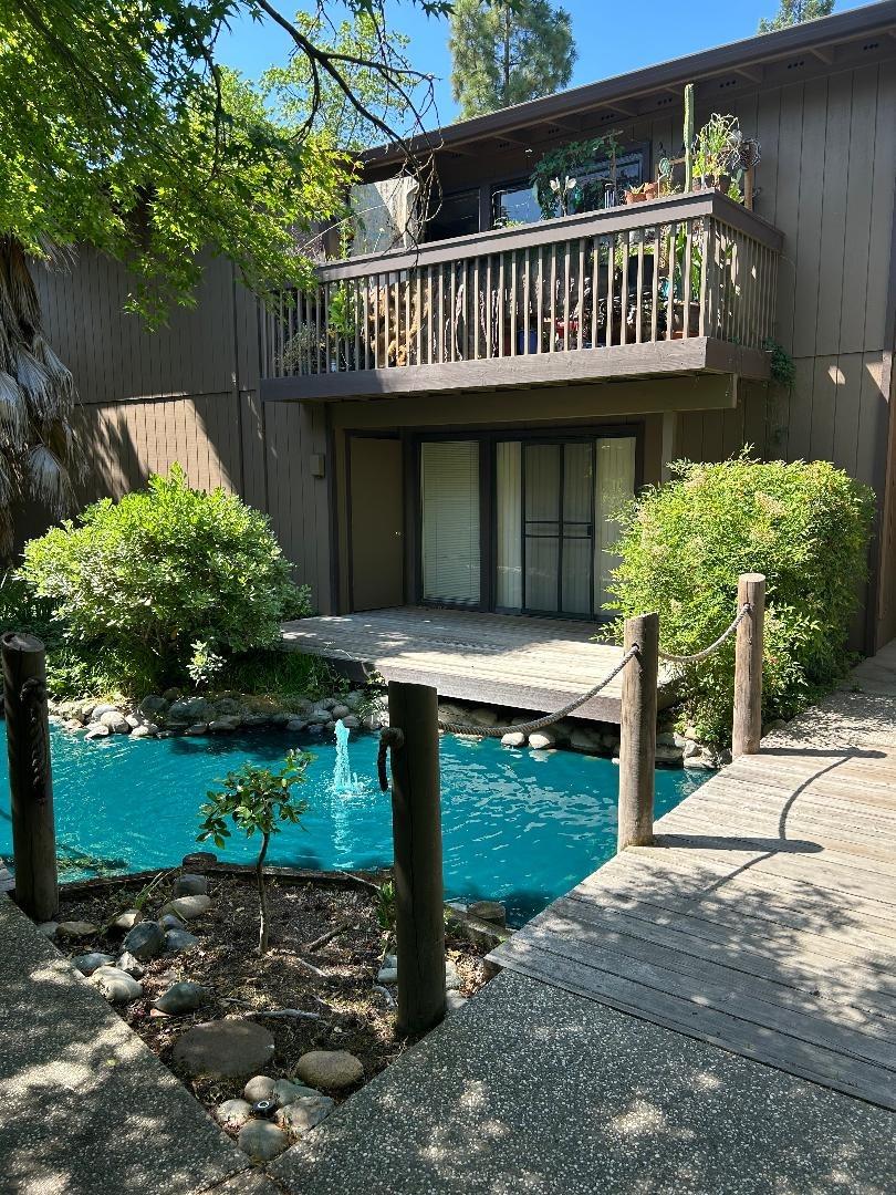 Detail Gallery Image 1 of 17 For 957 Fulton Ave #551,  Sacramento,  CA 95825 - 1 Beds | 1 Baths