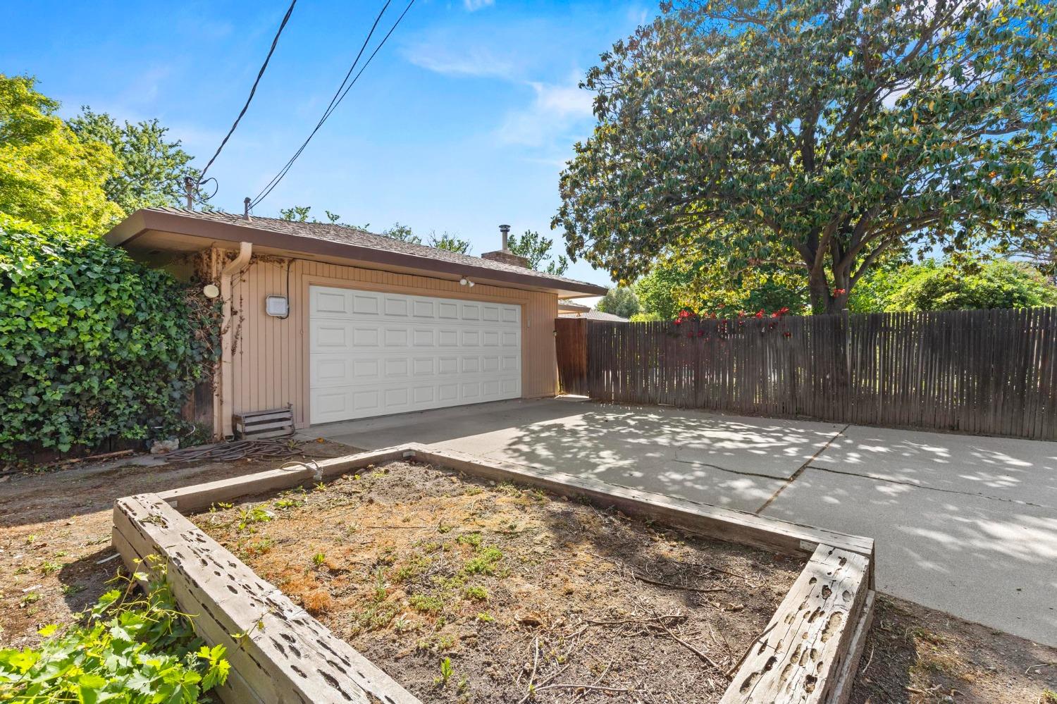 Detail Gallery Image 42 of 42 For 1056 Parkhill St, Colusa,  CA 95932 - 4 Beds | 2/1 Baths