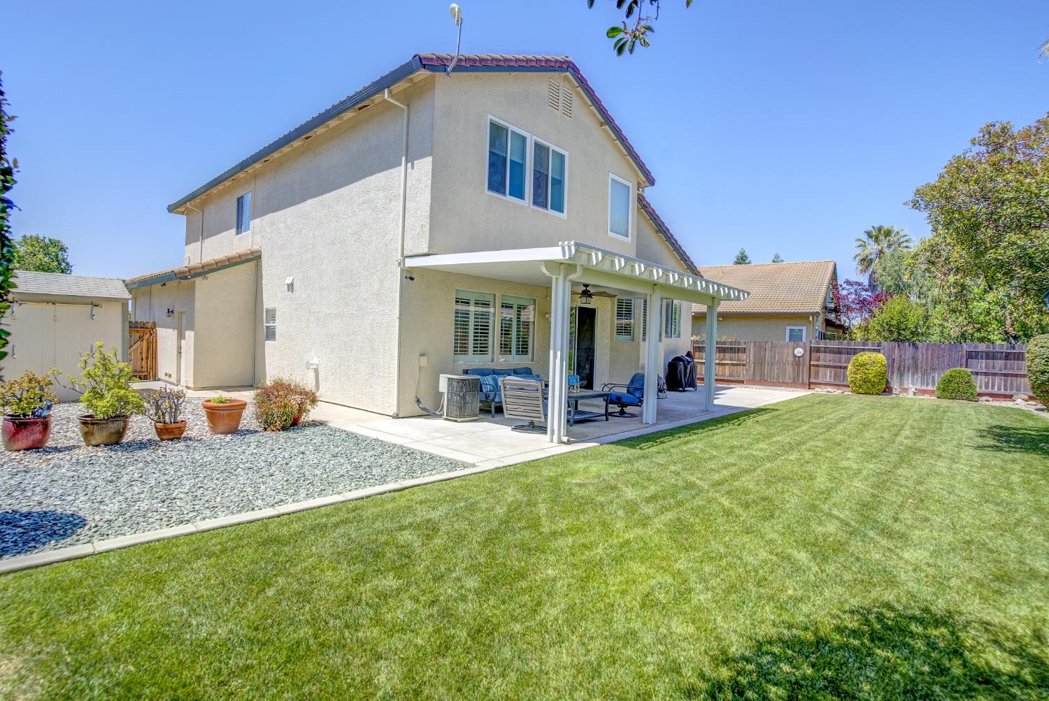 Detail Gallery Image 11 of 43 For 965 Blackwell Way, Galt,  CA 95632 - 4 Beds | 2/1 Baths