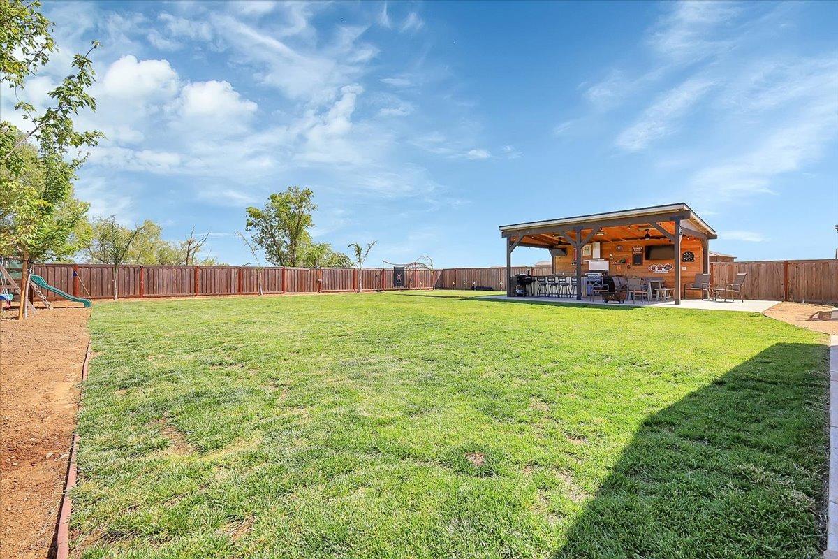 Detail Gallery Image 56 of 63 For 1465 Minories Dr, Plumas Lake,  CA 95961 - 3 Beds | 2 Baths