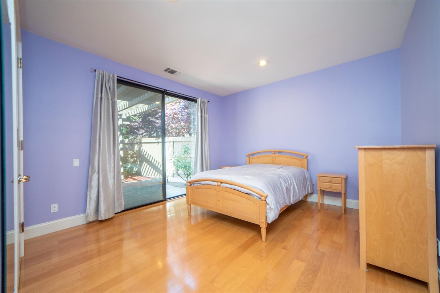 Detail Gallery Image 31 of 94 For 11457 Huntington Village Ln, Gold River,  CA 95670 - 4 Beds | 4/2 Baths