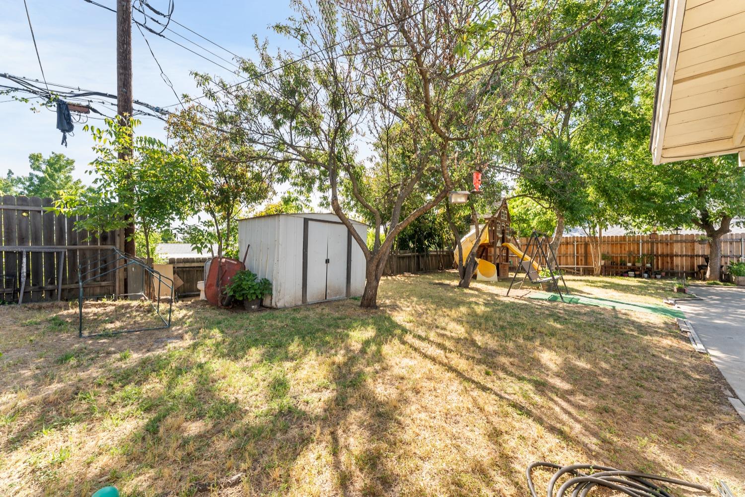 Detail Gallery Image 46 of 52 For 6353 La Cienega Dr, North Highlands,  CA 95660 - 3 Beds | 2 Baths