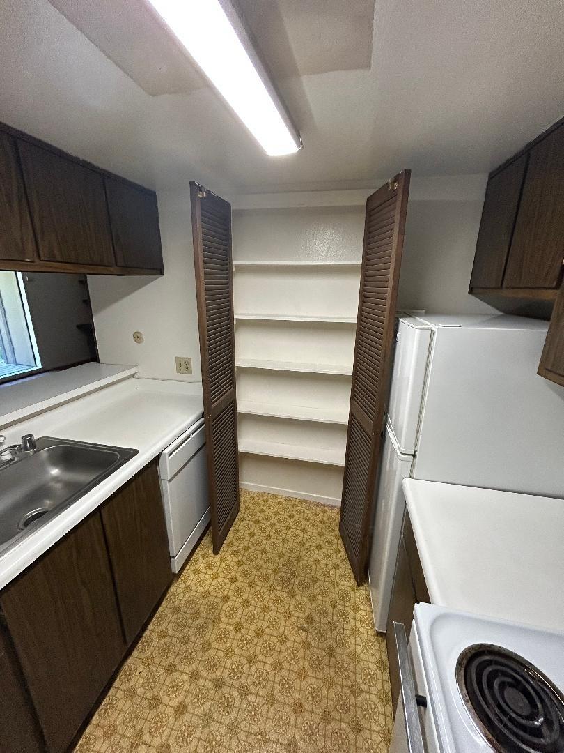 Detail Gallery Image 10 of 17 For 957 Fulton Ave #551,  Sacramento,  CA 95825 - 1 Beds | 1 Baths