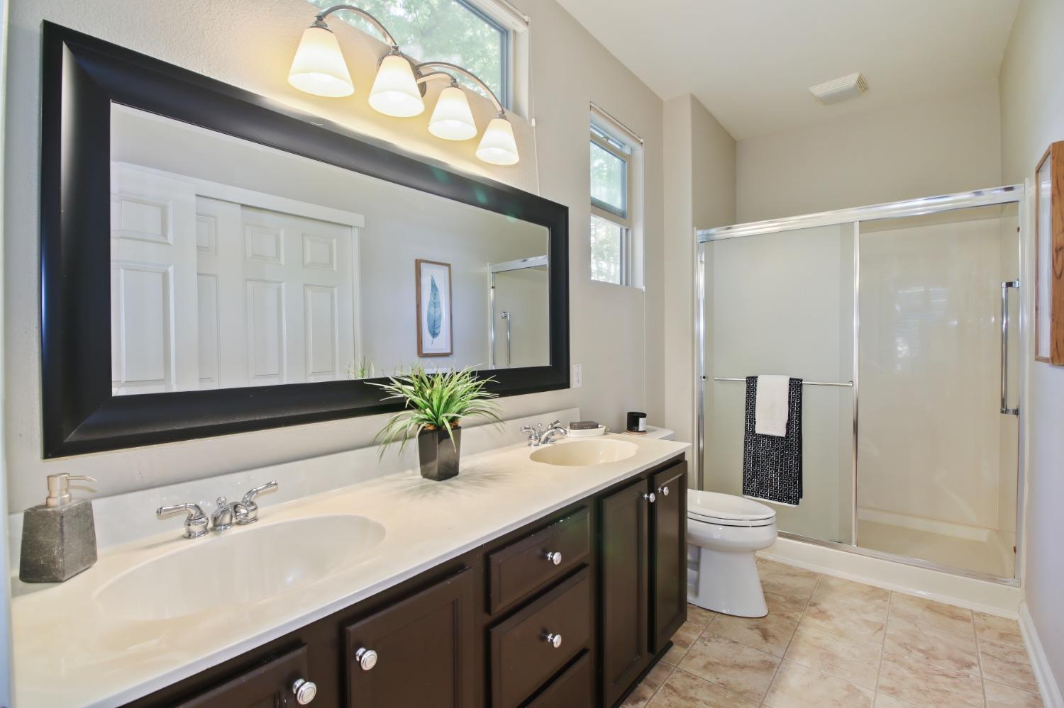 Detail Gallery Image 23 of 47 For 2125 Stonecrest Ln, Lincoln,  CA 95648 - 2 Beds | 2/1 Baths