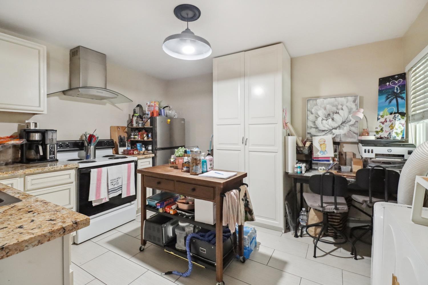 Detail Gallery Image 68 of 98 For 2590 S River Rd, West Sacramento,  CA 95691 - 3 Beds | 2/1 Baths