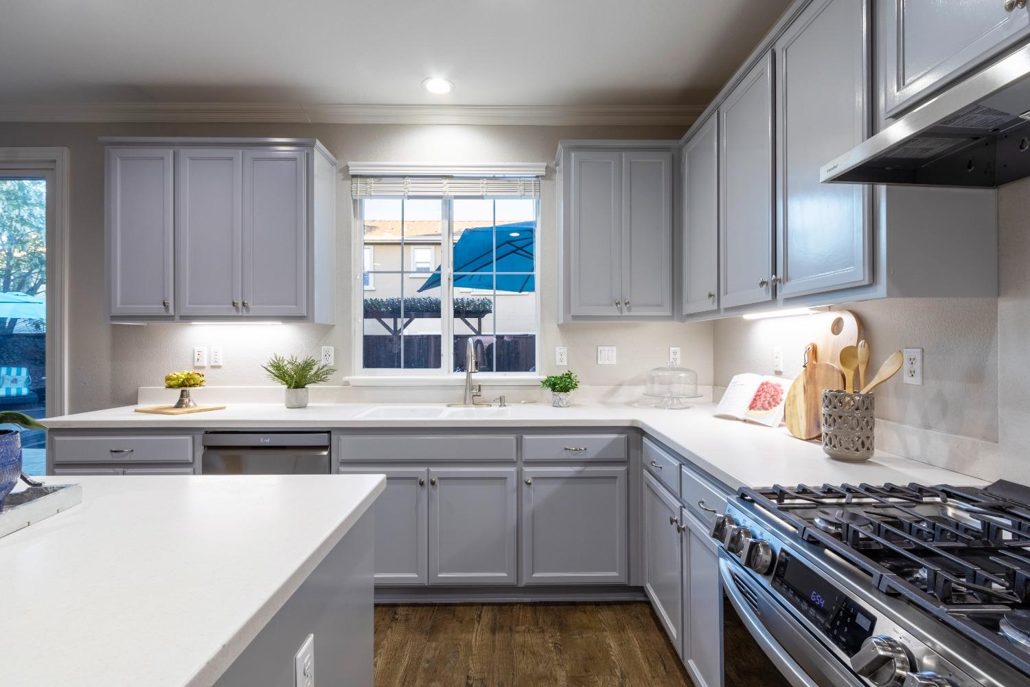 Detail Gallery Image 16 of 45 For 400 Goodall Dr, Mountain House,  CA 95391 - 3 Beds | 2/1 Baths
