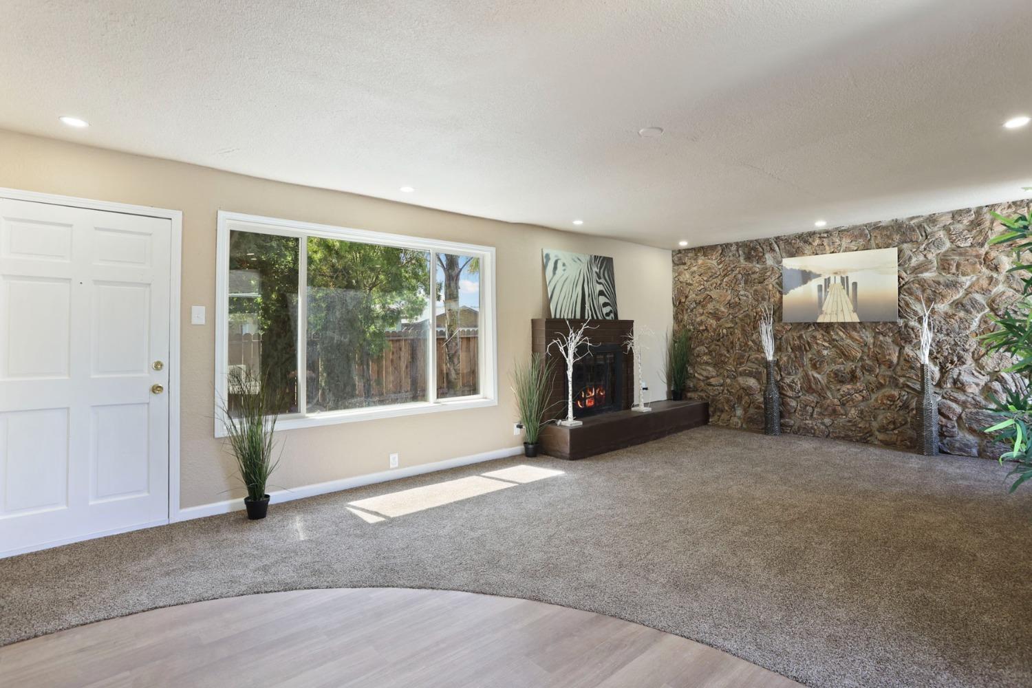 Detail Gallery Image 15 of 36 For 366 S Coolidge Ave, Stockton,  CA 95215 - 3 Beds | 1 Baths