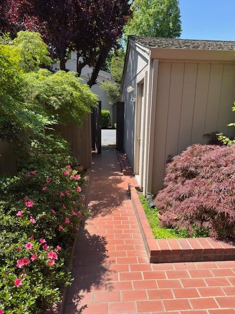 Detail Gallery Image 13 of 14 For 15 Colby Ct, Sacramento,  CA 95825 - 2 Beds | 2/1 Baths