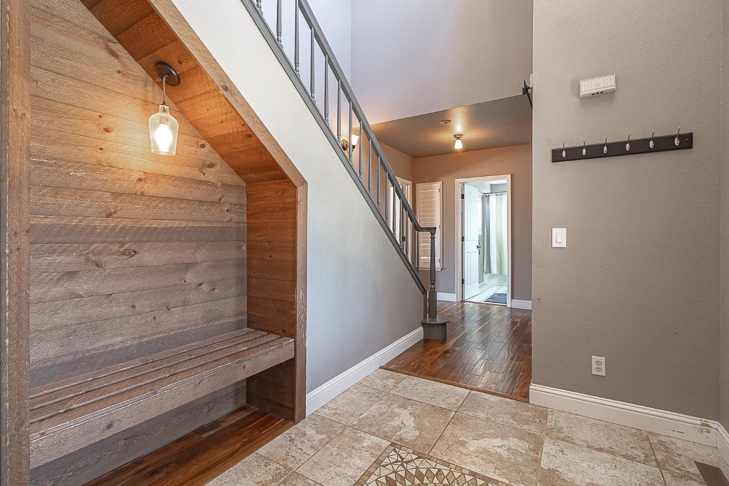 Detail Gallery Image 15 of 33 For 9925 Poppy Hills Dr, Oakdale,  CA 95361 - 4 Beds | 2 Baths
