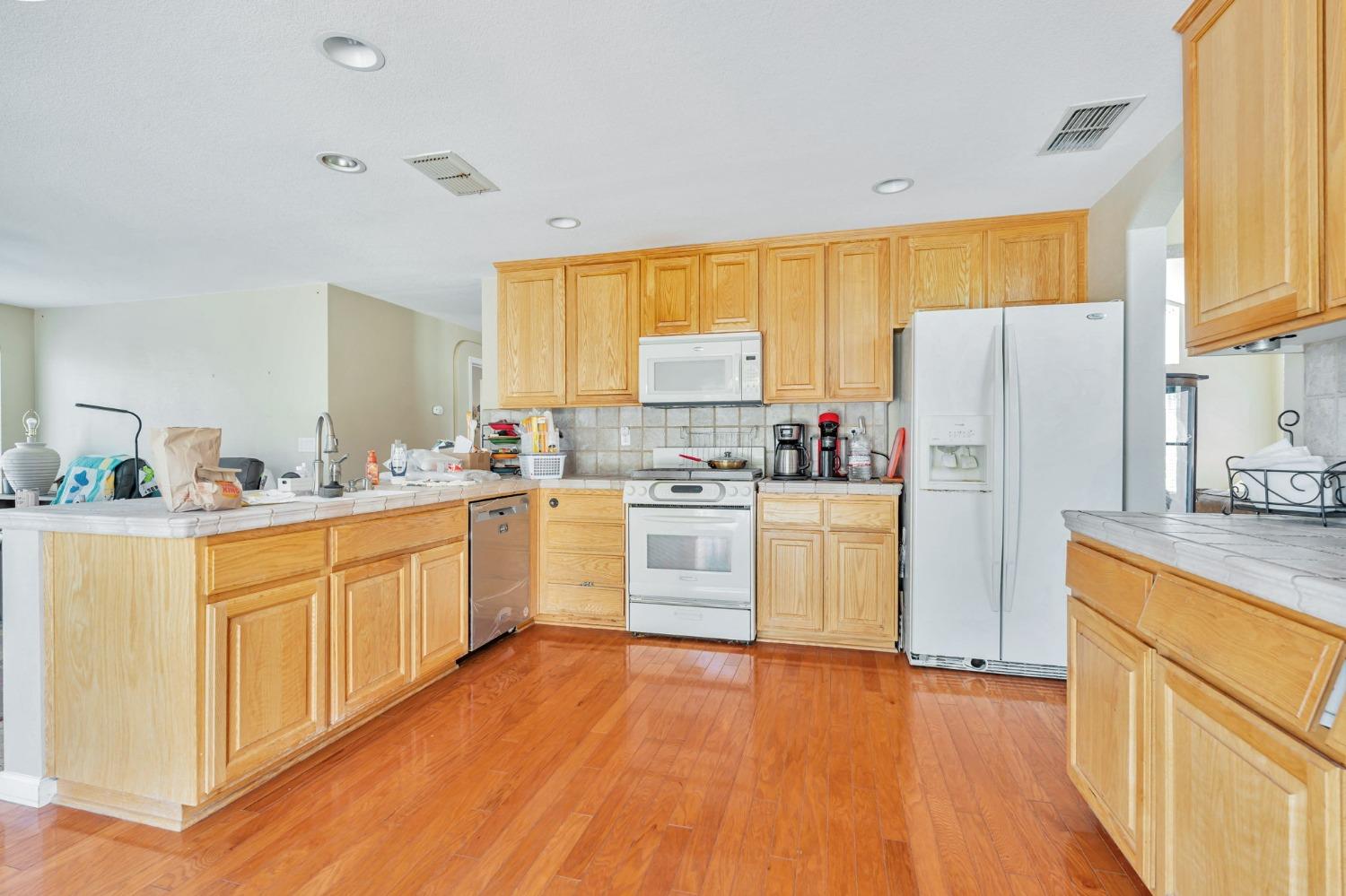 Detail Gallery Image 16 of 41 For 527 Crow Mountain Dr, Newman,  CA 95360 - 5 Beds | 3 Baths