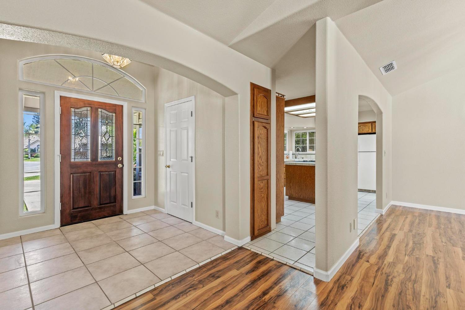 Detail Gallery Image 26 of 42 For 1840 Saratoga Ct, Yuba City,  CA 95993 - 3 Beds | 2 Baths