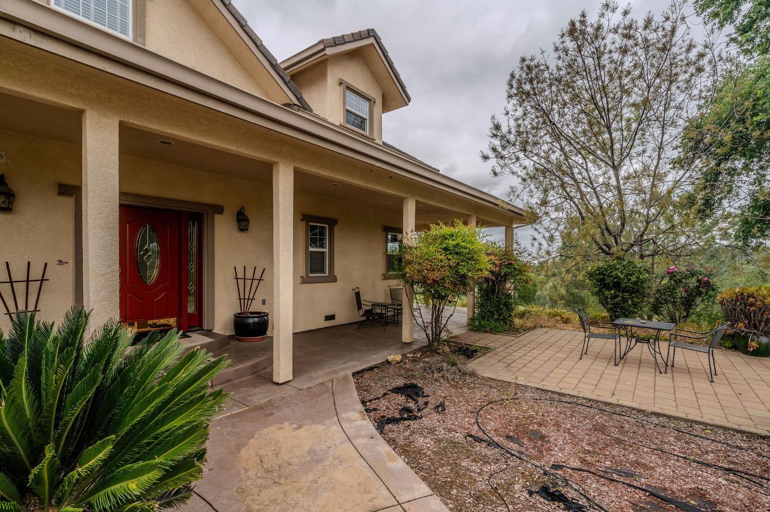 Detail Gallery Image 2 of 36 For 1750 Quail Oaks Ct, Valley Springs,  CA 95245 - 3 Beds | 2/1 Baths