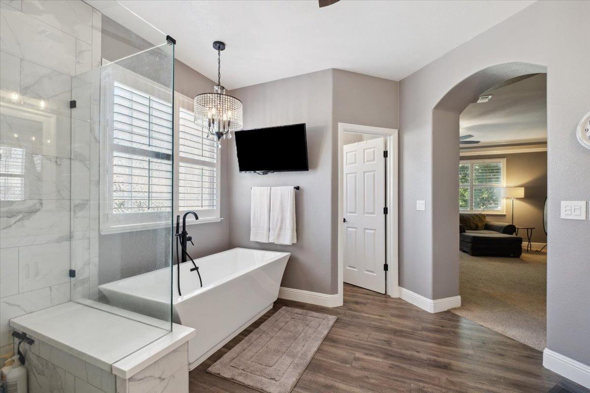 Detail Gallery Image 27 of 49 For 9837 Valgrande Way, Elk Grove,  CA 95757 - 5 Beds | 4 Baths