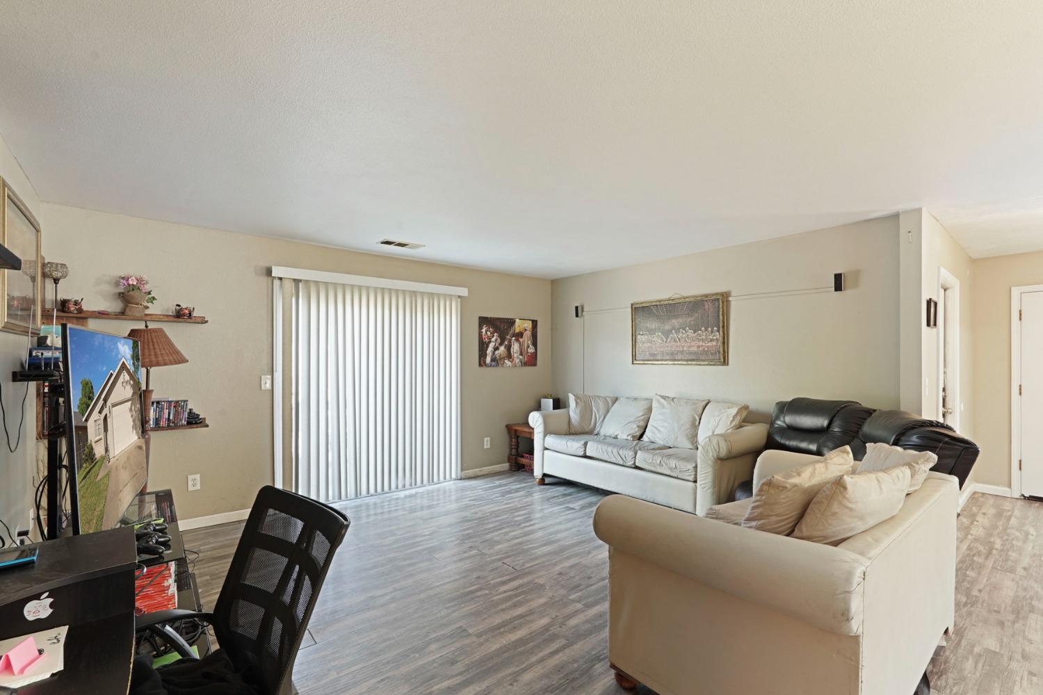 Detail Gallery Image 23 of 38 For 3460 Belleview Ave, Stockton,  CA 95206 - 3 Beds | 2 Baths