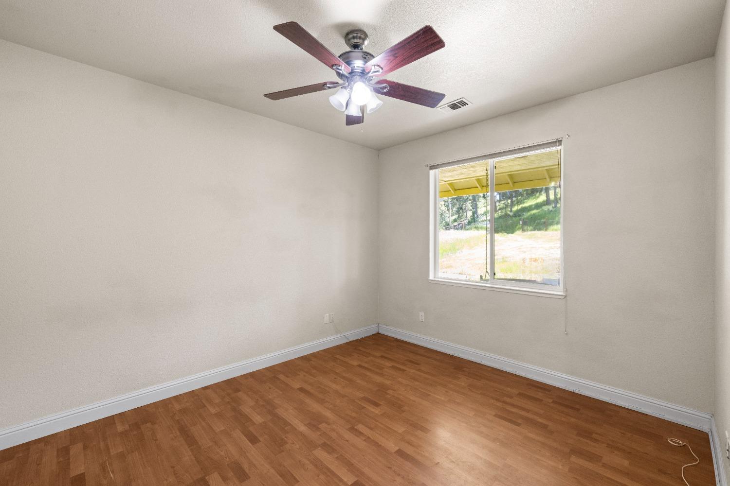 Detail Gallery Image 21 of 38 For 2351 Sand Ridge Rd, Placerville,  CA 95667 - 3 Beds | 2 Baths
