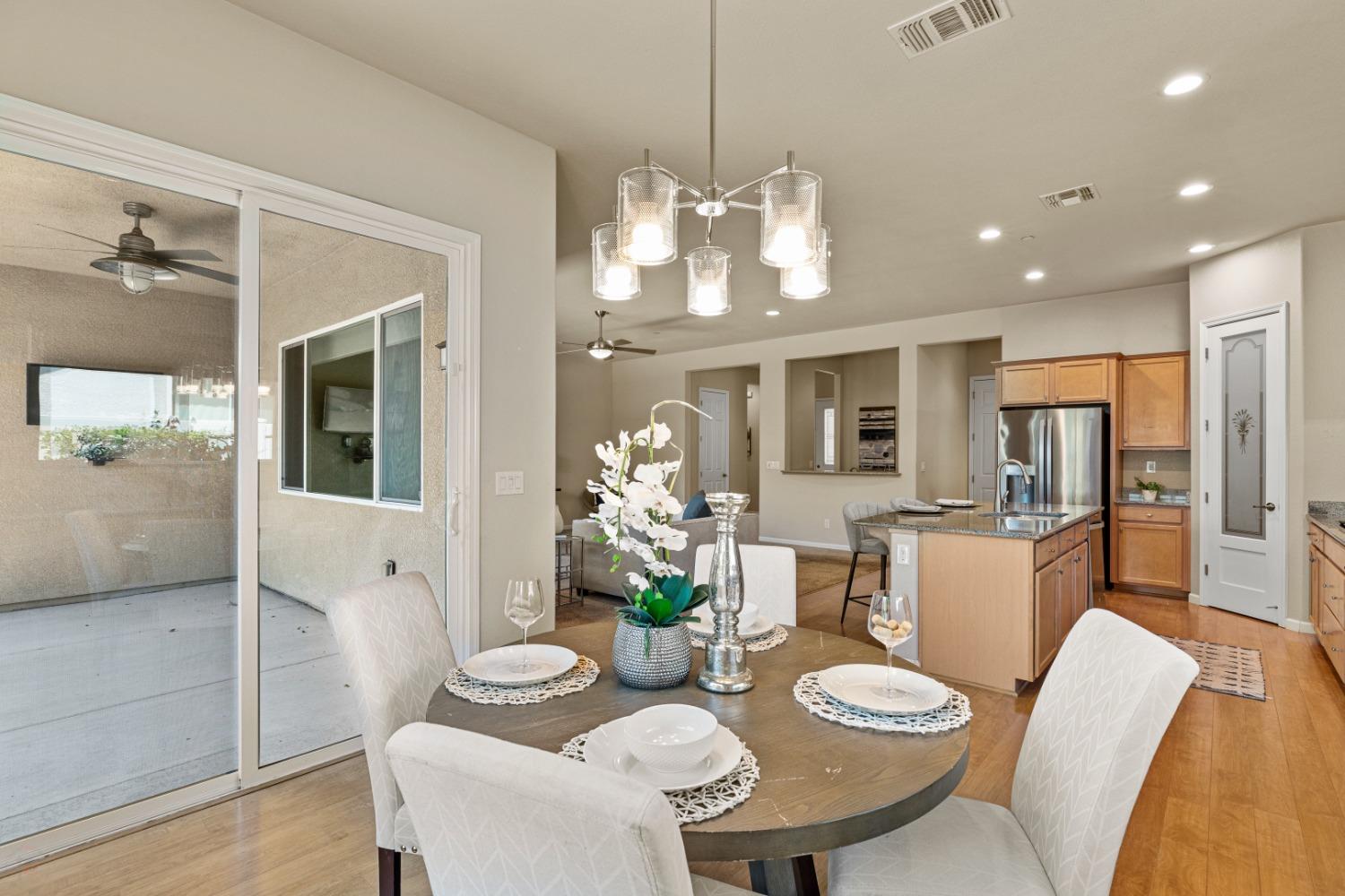 Detail Gallery Image 19 of 82 For 1392 Mill Run Ct, Manteca,  CA 95336 - 3 Beds | 2 Baths