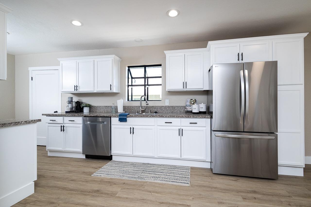 Detail Gallery Image 9 of 24 For 4223 Marysville Blvd, Sacramento,  CA 95838 - 3 Beds | 2 Baths