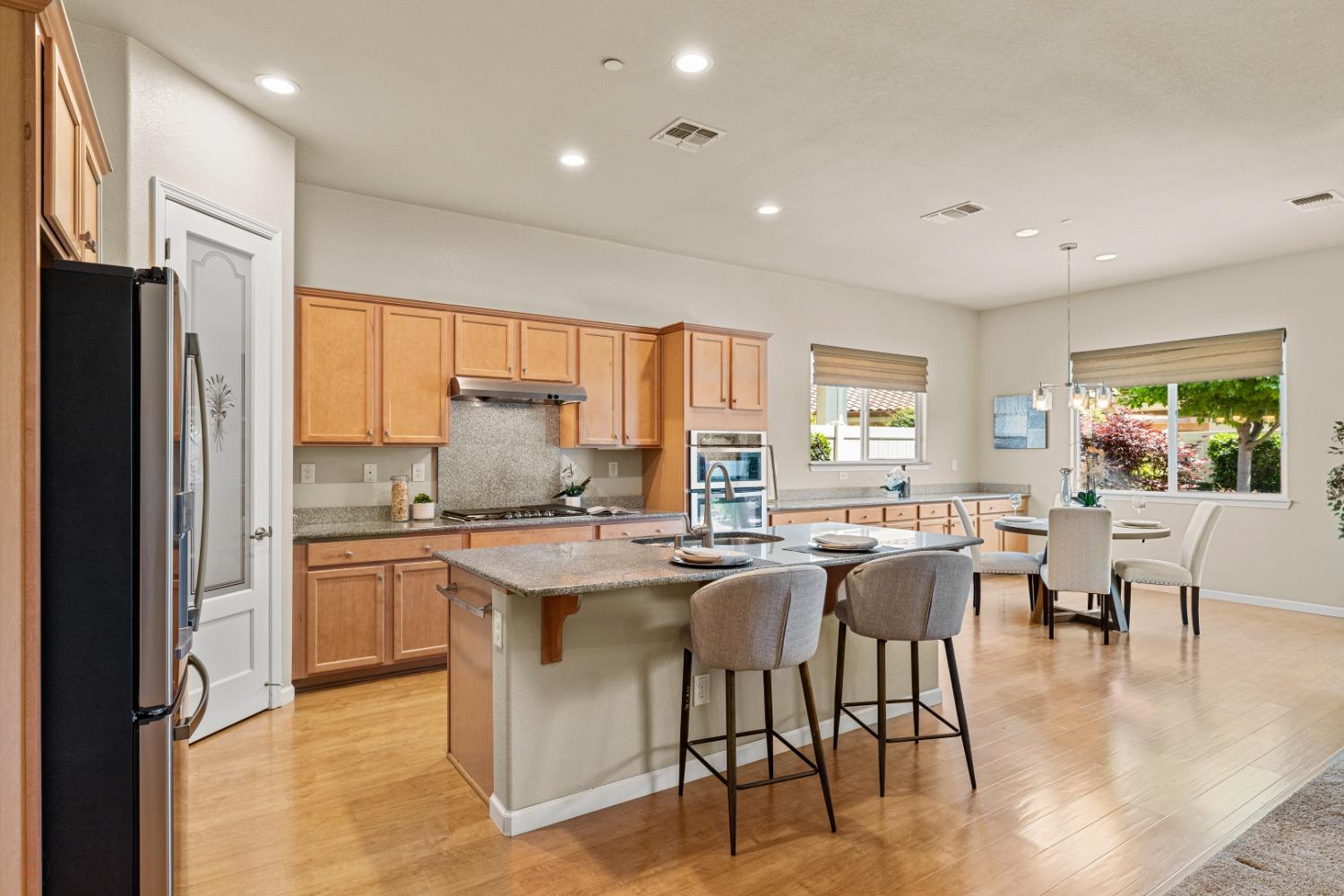 Detail Gallery Image 10 of 82 For 1392 Mill Run Ct, Manteca,  CA 95336 - 3 Beds | 2 Baths