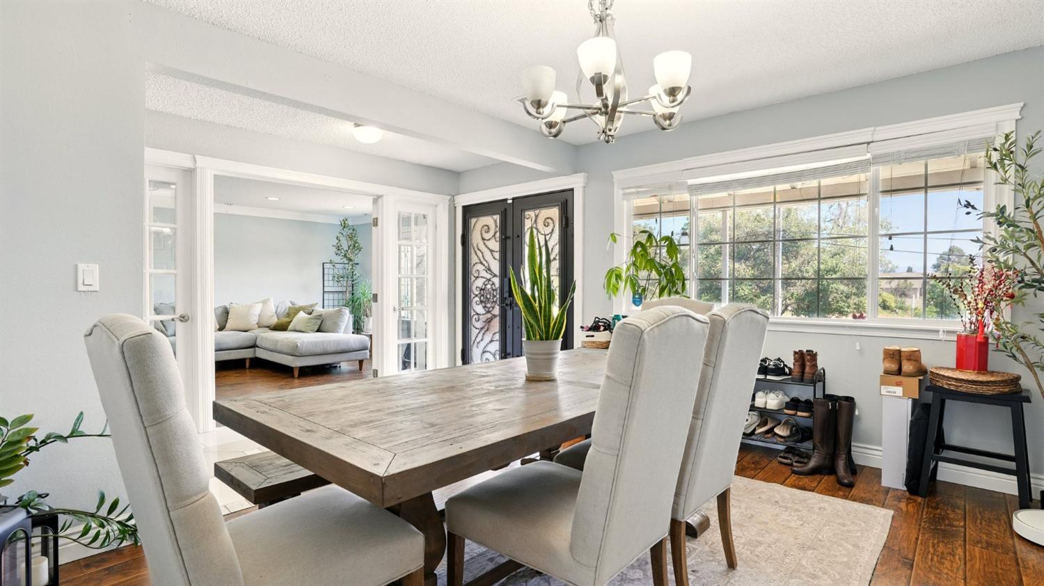 Detail Gallery Image 6 of 38 For 2885 Penitencia Creek Rd, San Jose,  CA 95132 - 4 Beds | 2/1 Baths