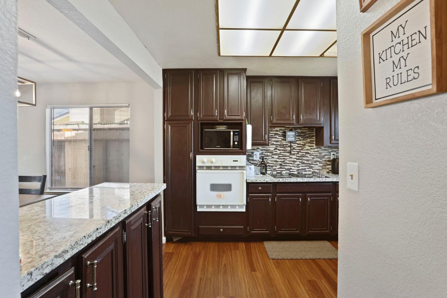 Detail Gallery Image 12 of 35 For 1122 Morning Dew Pl, Stockton,  CA 95210 - 3 Beds | 2/1 Baths