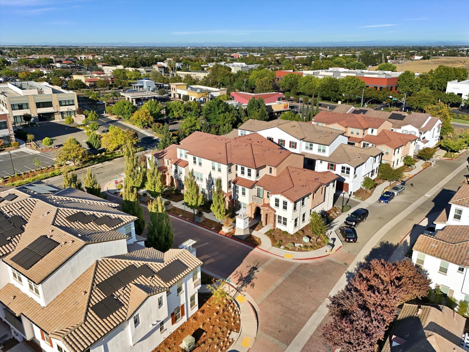 Detail Gallery Image 14 of 97 For 4474 Louvre Ln, Sacramento,  CA 95834 - 4 Beds | 3/1 Baths