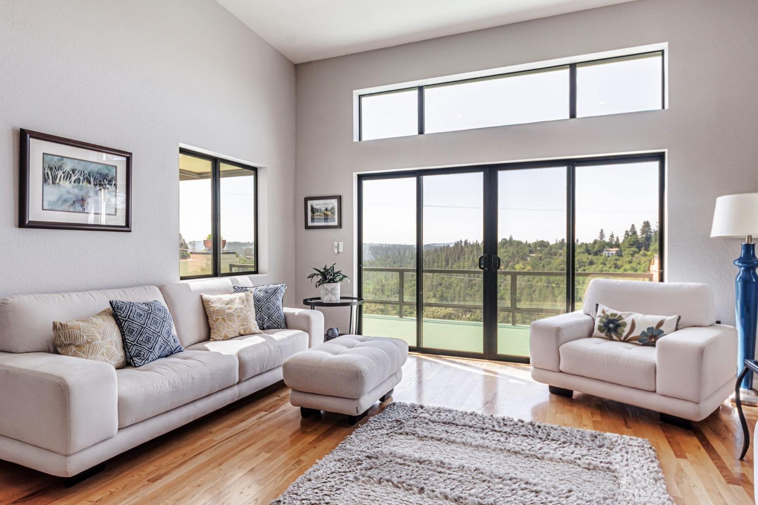 Detail Gallery Image 4 of 46 For 159 Aeolia Dr, Auburn,  CA 95603 - 3 Beds | 3 Baths