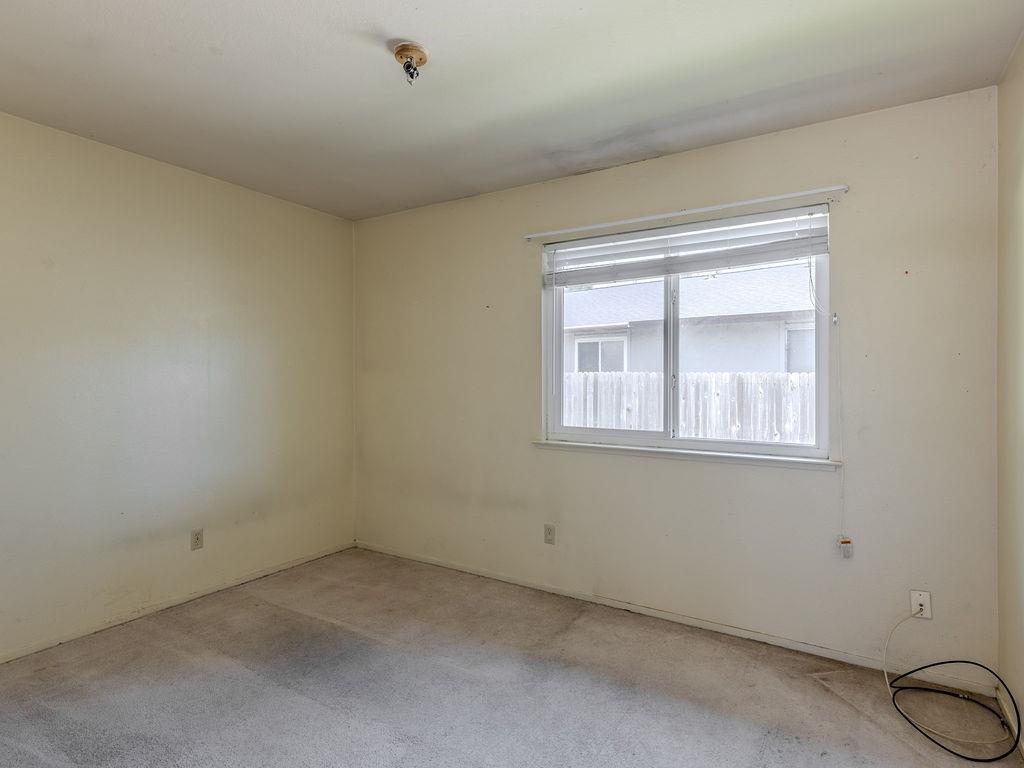 Detail Gallery Image 14 of 22 For 6609 Plymouth Rd, Stockton,  CA 95207 - 2 Beds | 1 Baths