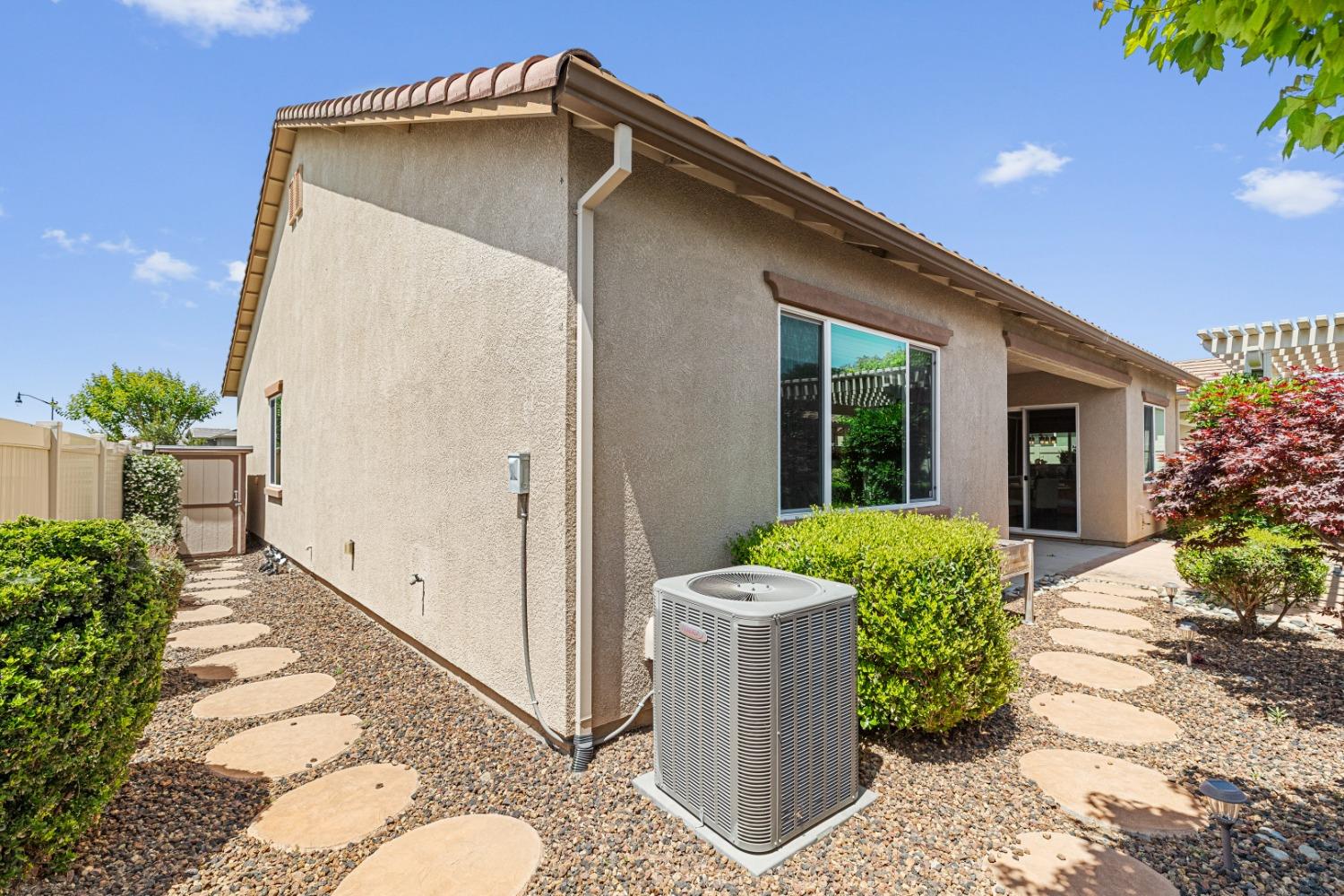 Detail Gallery Image 35 of 82 For 1392 Mill Run Ct, Manteca,  CA 95336 - 3 Beds | 2 Baths