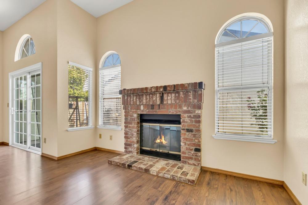 Detail Gallery Image 17 of 38 For 8068 Cardale Way, Sacramento,  CA 95829 - 3 Beds | 2 Baths