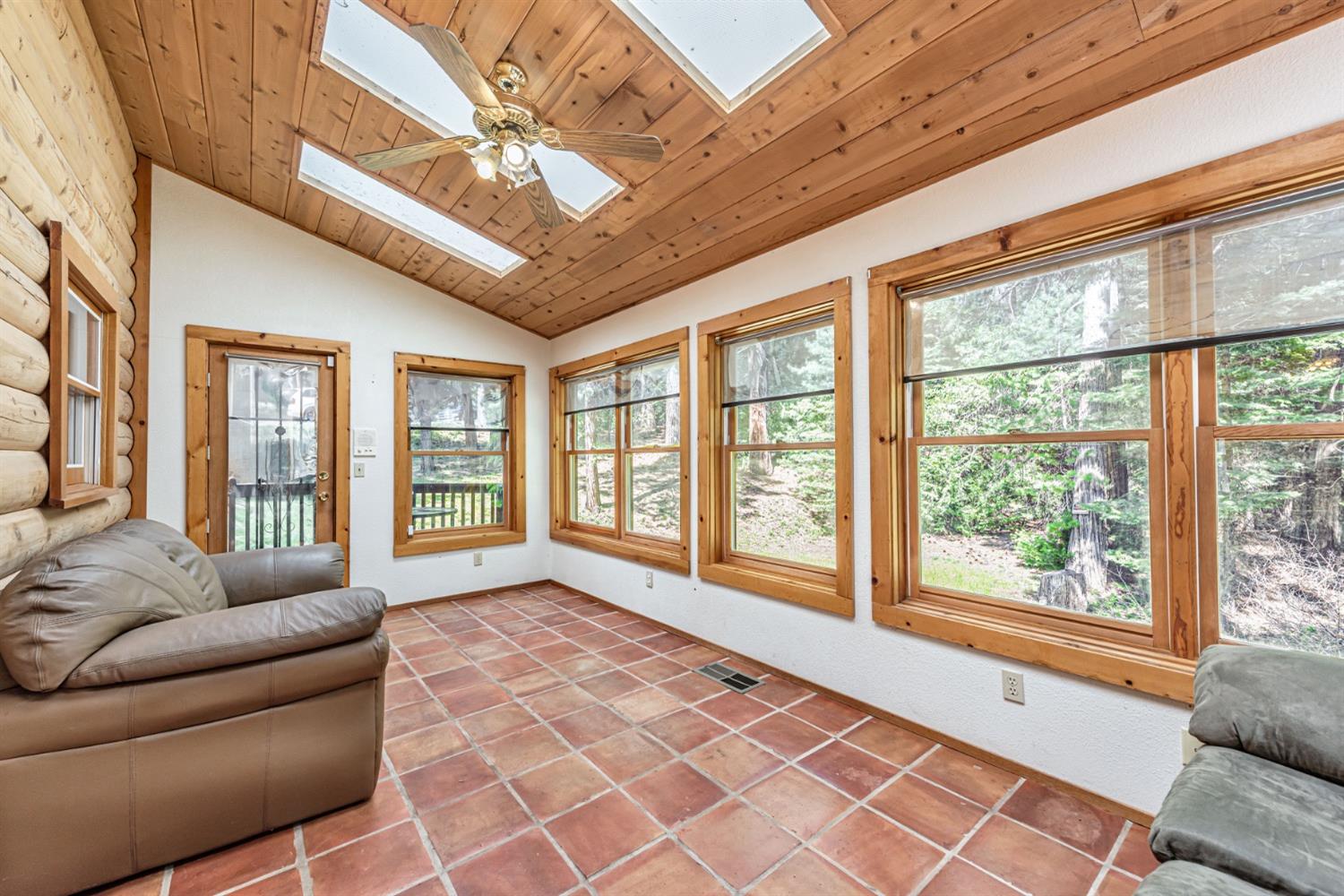Detail Gallery Image 17 of 51 For 18008 N Mace Dr, Pioneer,  CA 95666 - 2 Beds | 3/1 Baths